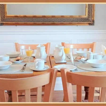 לינה וארוחת בוקר Jordan's Drum Haven B&b, נוק