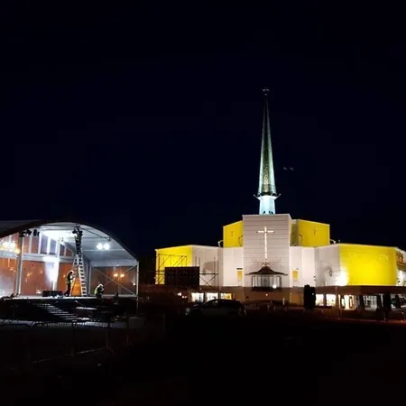 לינה וארוחת בוקר Jordan's Drum Haven B&b, נוק